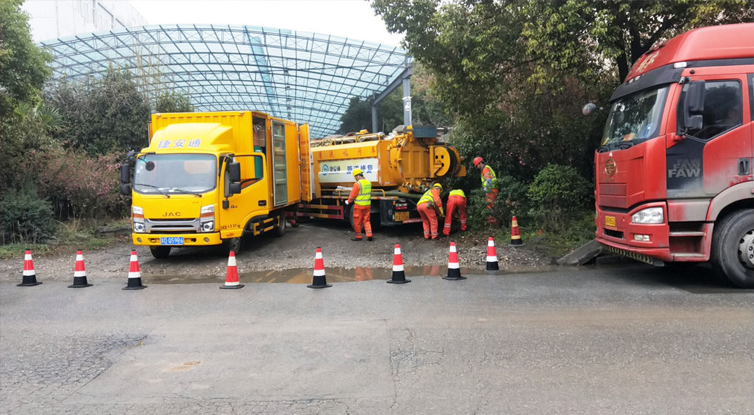 正蓝成区雨污水管网“四位一体”检测疏通项目